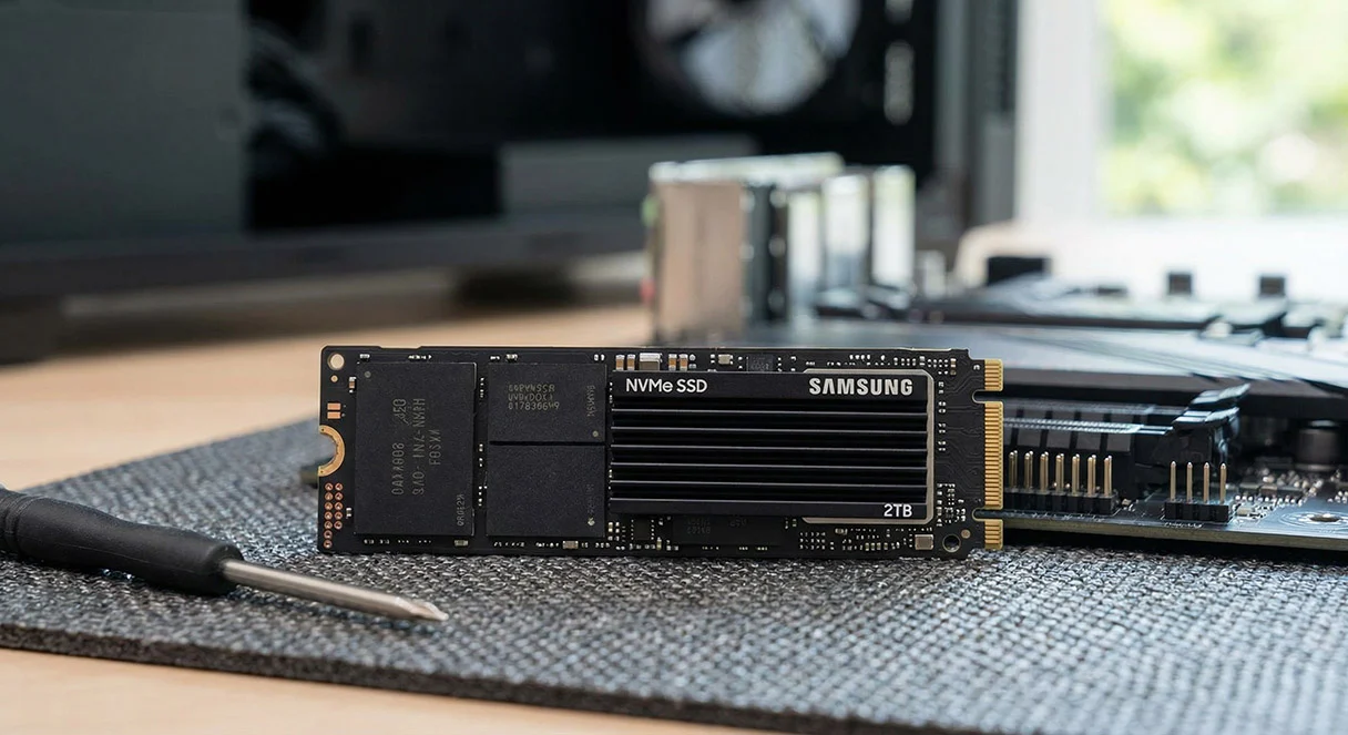 Ещё одна экономия в MacBook Neo: тесты показали скорость SSD всего…