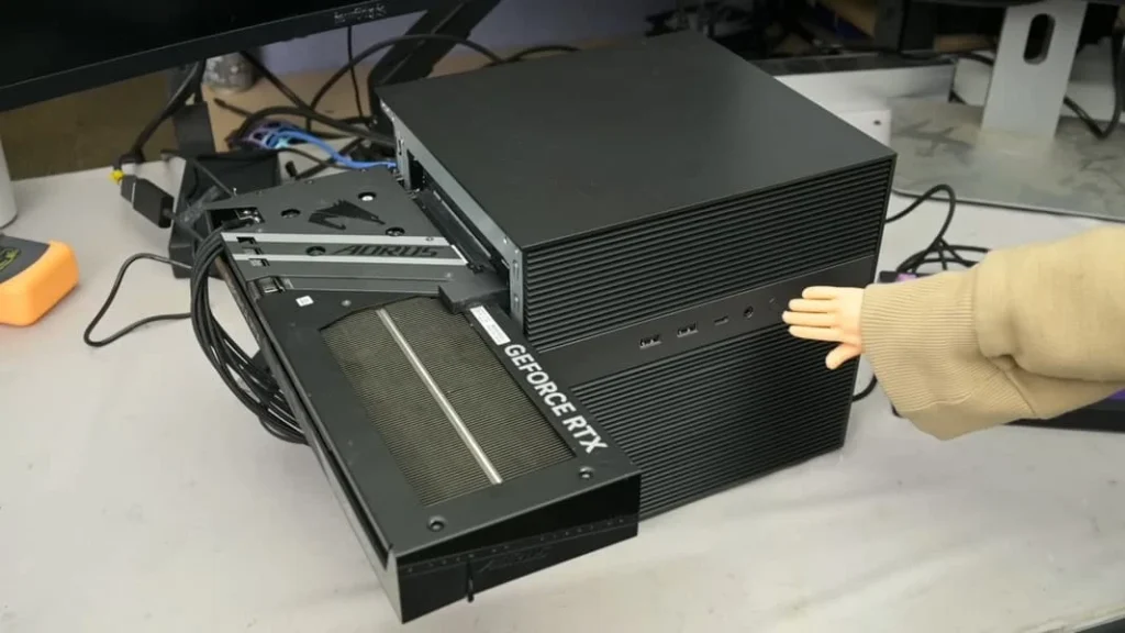 Можно ли создать игровой ПК из NAS? Автор канала TrashBench сделал…