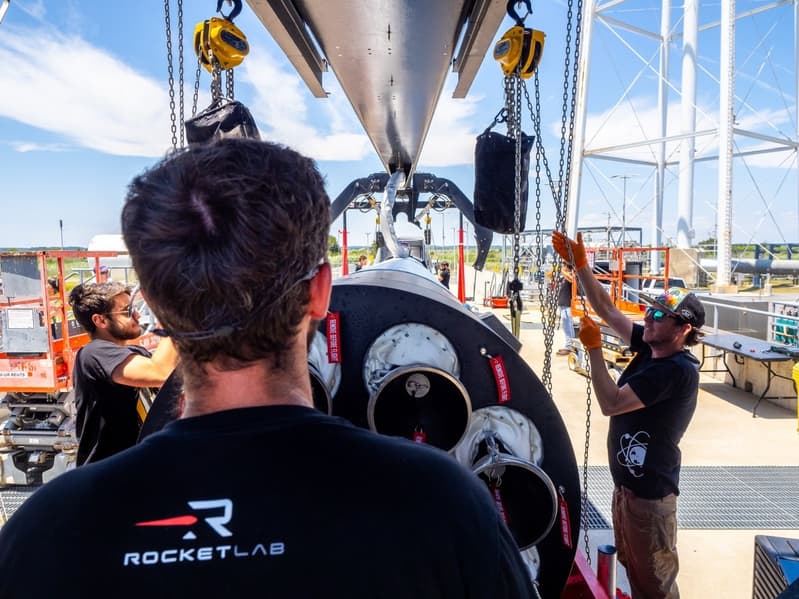 Космодром в морских контейнерах: Rocket Lab создала мобильную систему GHOST для развёртывания ракетн