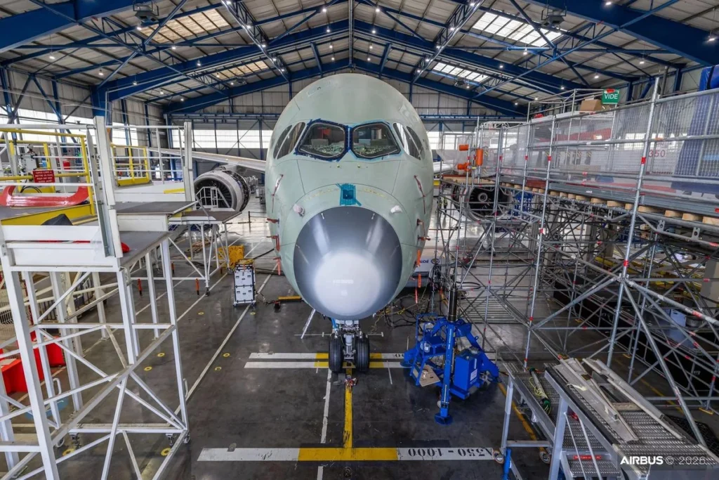 Заменитель Airbus и Boeing вышел на новый уровень: китайский…