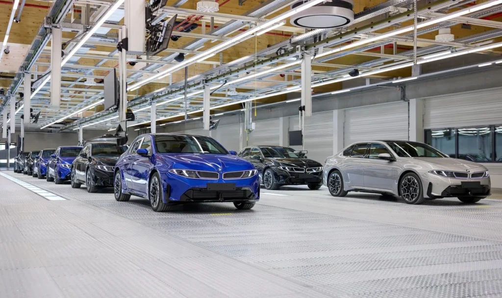 Jaguar Land Rover остановил всё производство машин в Китае и…