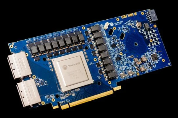 AMD купила стартап Taalas, который создаёт очень необычные ИИ-чипы…