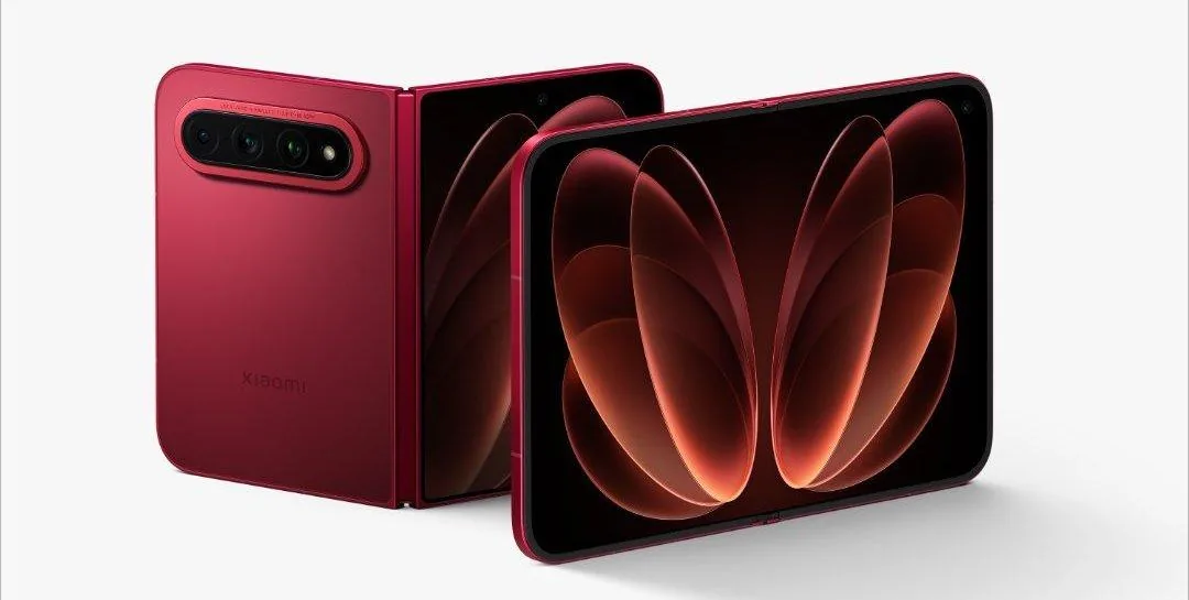 Экран 5,38 дюйма, камера Leica 200 Мп, 6000 мАч и всего 5 мм толщины. Xiaomi обогнала Apple и выпустила складной смартфон Xiaomi 18 Fold