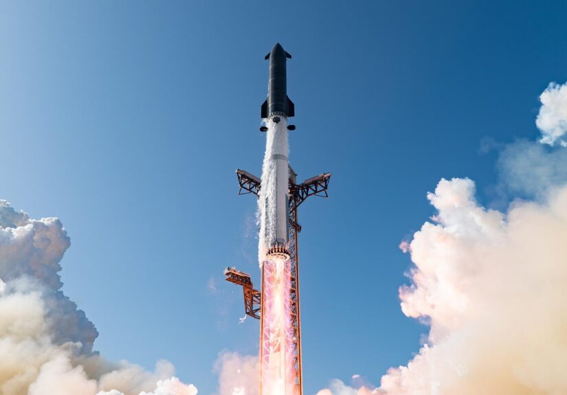 Космический корабль Starship SpaceX готовится к первому орбитальному полёту